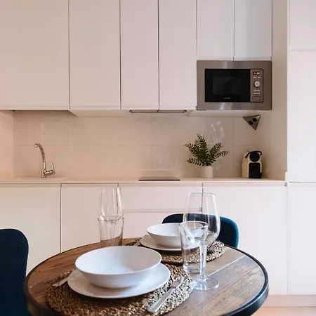 Chiqui And Vicente Apartment